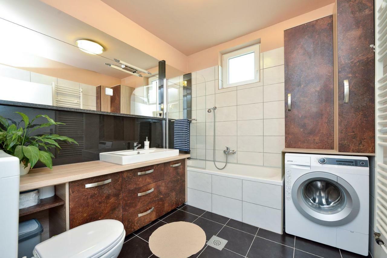 M Apartament *